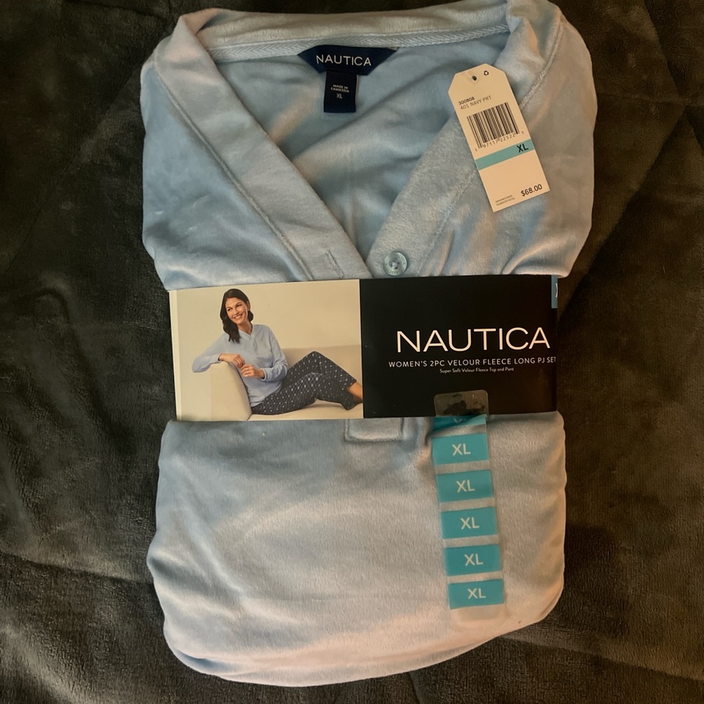 Nautica Light Blue Velour Fleece 2-Piece Pajama Set